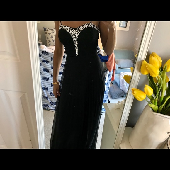 Prom Dress! - Picture 3 of 4